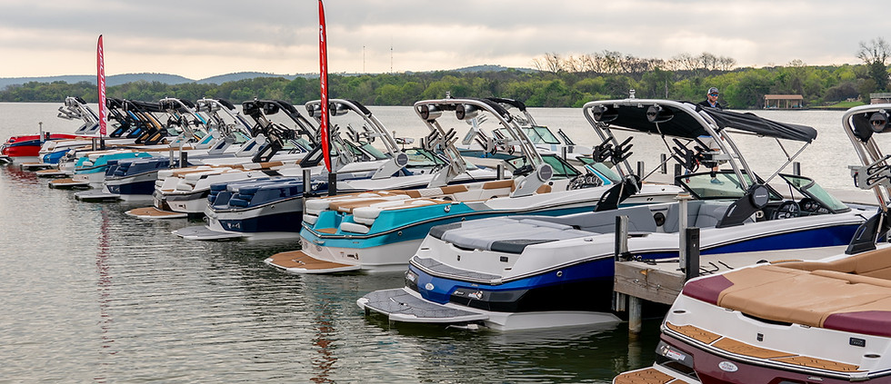 boat show on lake lbj