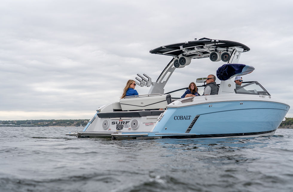 Cobalt Boat R8 Surf on Lake Travis